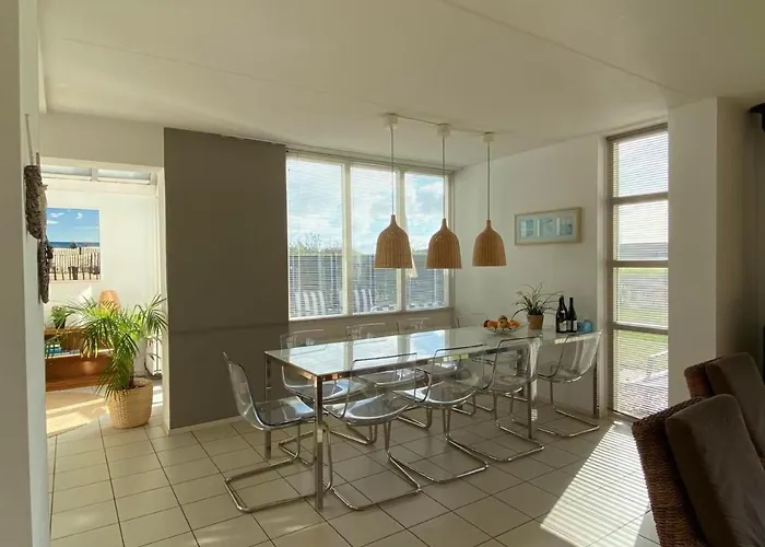 Semesterbostad Ooghduyne By Interhome