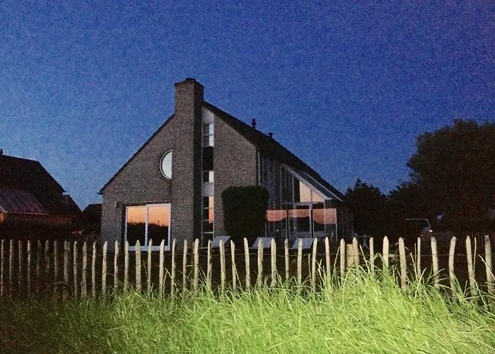 Semesterbostad Ooghduyne By Interhome